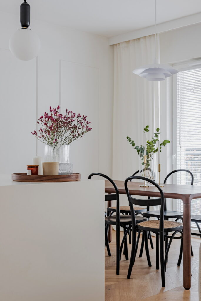 Bielszy odcien bieli autorstwa Deer Design 04