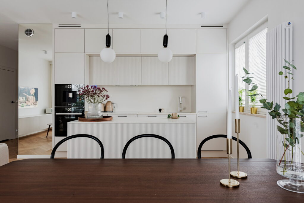 Bielszy odcien bieli autorstwa Deer Design 16