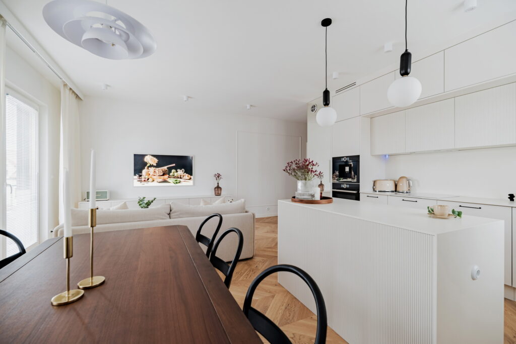 Bielszy odcien bieli autorstwa Deer Design 17