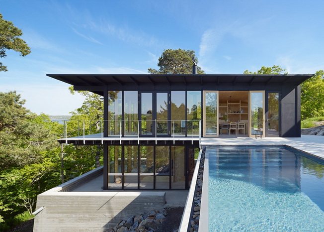Andreas Martin-Löf designs a house on a hill near Stockholm overlooking the treetops