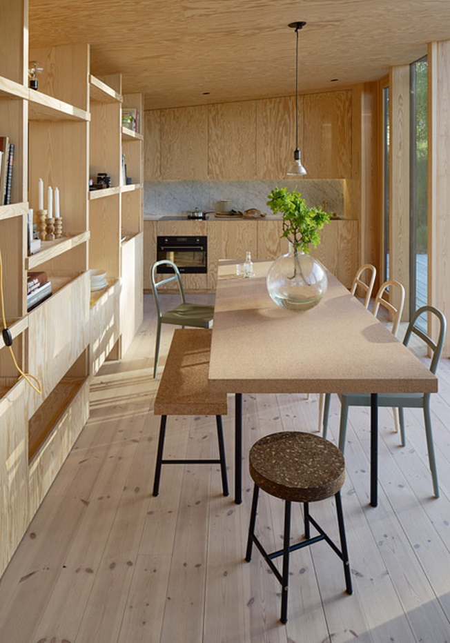 Andreas Martin-Löf designs a house on a hill near Stockholm overlooking the treetops