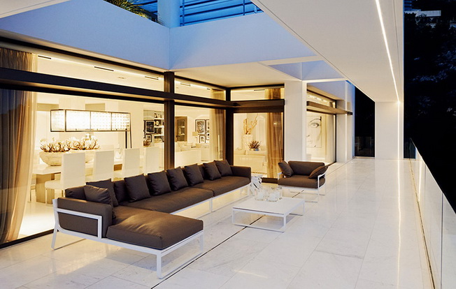 Villa atemporal en la Costa Blanca española