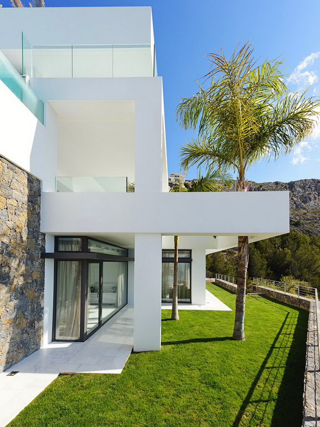 Villa atemporal en la Costa Blanca española