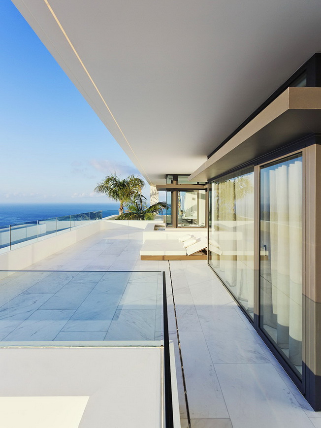 Villa atemporal en la Costa Blanca española