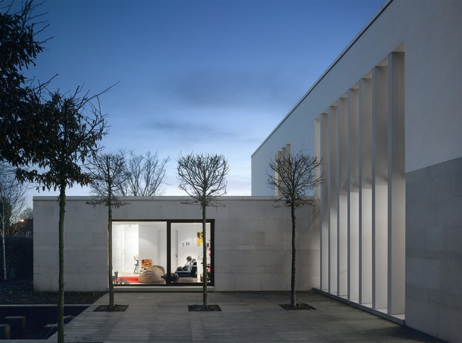 Casa 784 en Cheshire por Stephenson ISA Studio