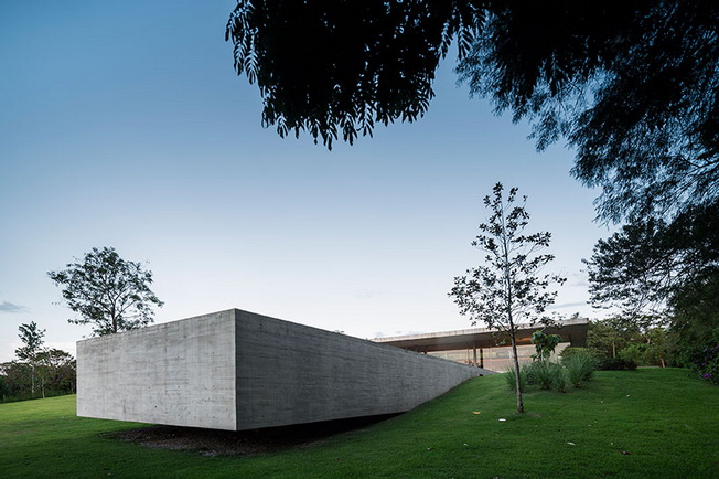 Redux House Redux House